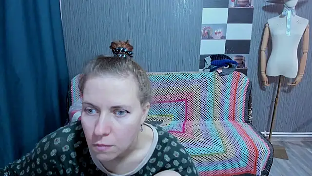 pa1e pr1ncess online show from November 2, 1:03 pm