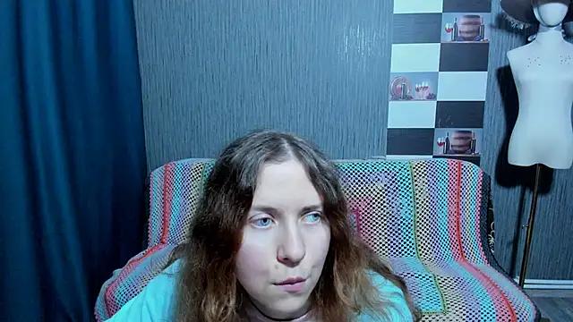 pa1e pr1ncess online show from February 9, 1:24 pm