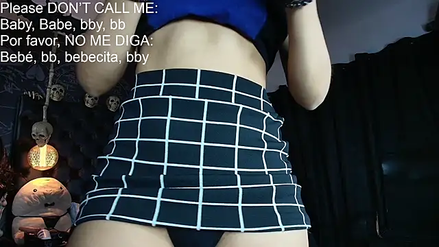 AlexHoe  online show from July 24, 6:49 pm