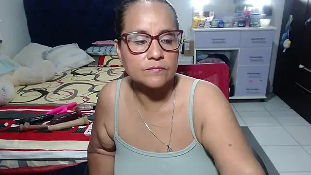 pervert mommy  online show from April 29, 10:07 am
