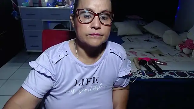 pervert mommy  online show from June 27, 10:38 am