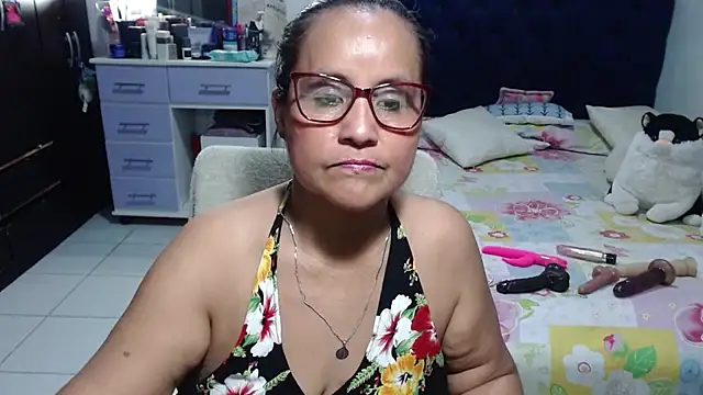 pervert mommy  online show from July 28, 11:08 am