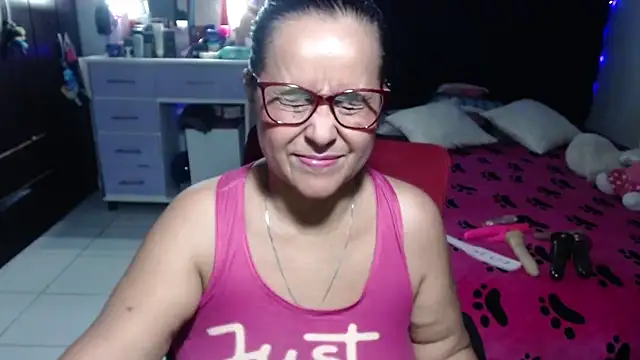 pervert mommy  online show from July 14, 10:21 am