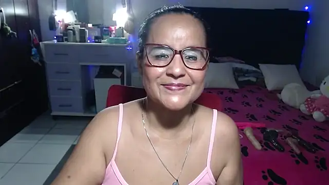 pervert mommy  online show from July 17, 10:52 am