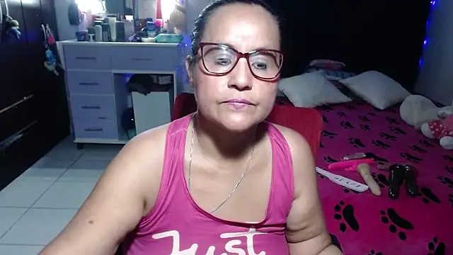 pervert mommy  online show from July 14, 9:57 am