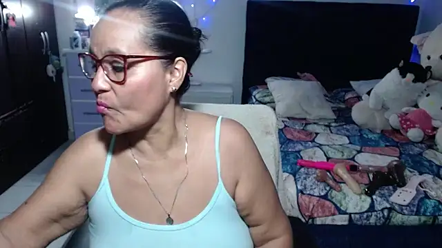 pervert mommy  online show from August 3, 9:37 am