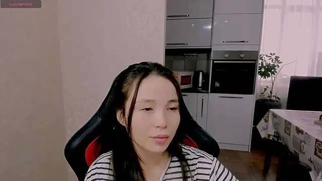 AyaMoon online show from December 3, 5:32 am