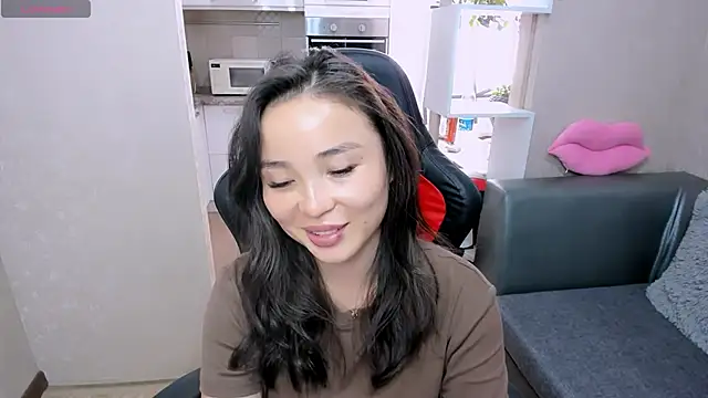 Snapshot of AyaMoon chatting on September 15, 6:43 am AyaMoon online show from September 15, 6:43 am