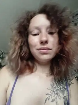 Frost foxy online show from July 7, 4:04 am