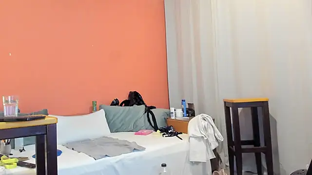 Dirty-Bya online show from February 11, 11:17 pm