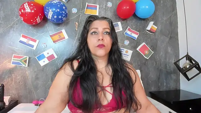 SexxyPamela online show from June 24, 7:35 pm