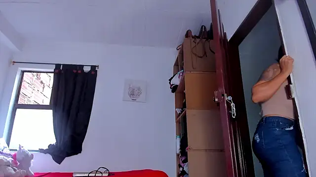 AlondraDiossa03 online show from December 4, 7:03 pm