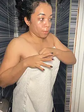 carolgaita online show from February 1, 10:36 am