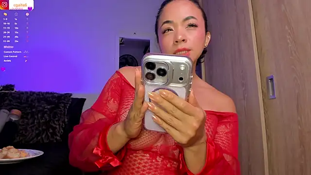 carolgaita online show from July 25, 1:40 pm