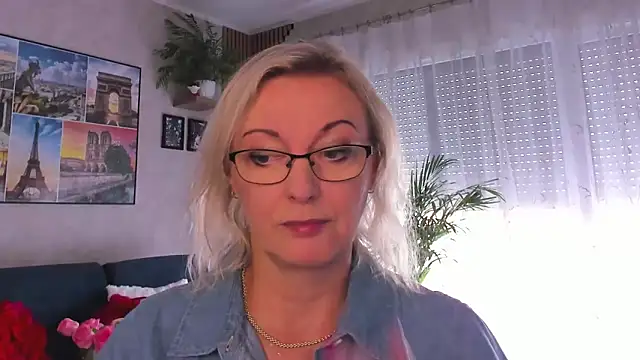 vanessa chat online show from June 30, 1:54 pm