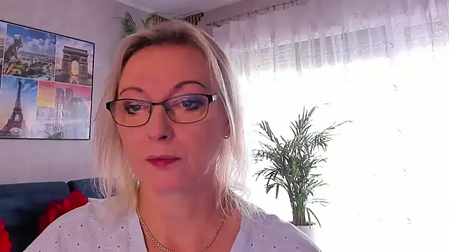 vanessa chat online show from July 26, 1:41 pm