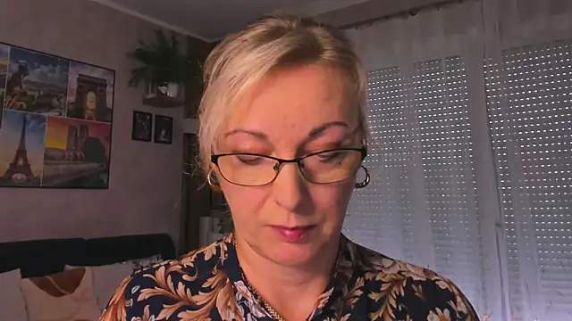 Snapshot of vanessa_chat chatting on September 16, 1:41 pm vanessa chat online show from September 16, 1:41 pm