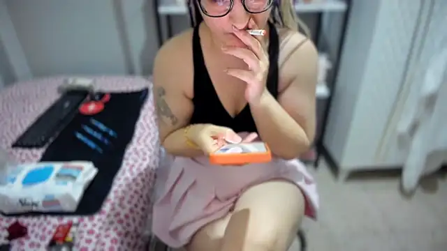 squirtgame online show from July 1, 9:25 pm
