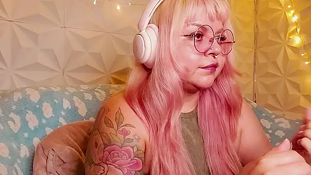 Satyn doll online show from June 10, 11:36 pm