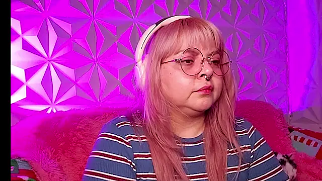 Satyn doll online show from January 15, 3:01 am