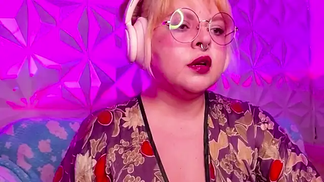 Satyn doll online show from September 29, 12:38 am