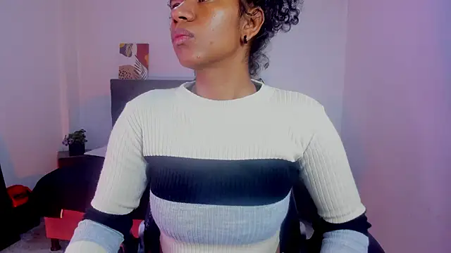 Ellie Alves online show from November 25, 3:47 pm