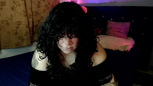 ANGELIQUE KLANE online show from October 3, 4:17 am