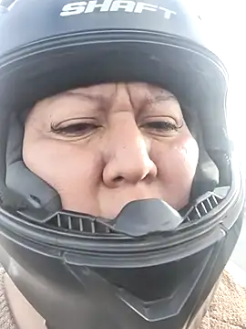 Brenda Berck  online show from June 25, 12:18 pm