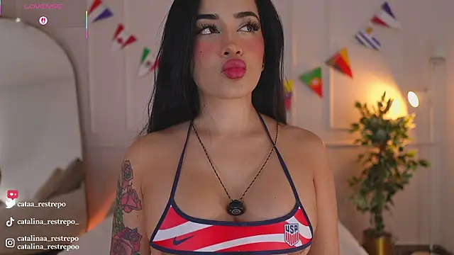CATALINA RESTREPO online show from June 21, 2:15 am