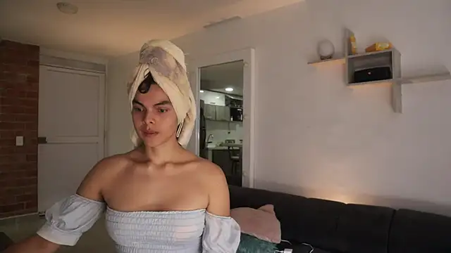  Vahos  online show from September 29, 5:07 pm