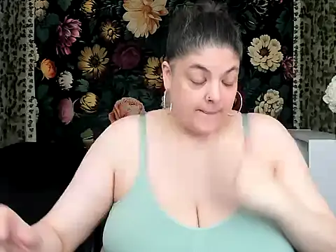 Exxxotic Melons online show from May 15, 9:50 pm