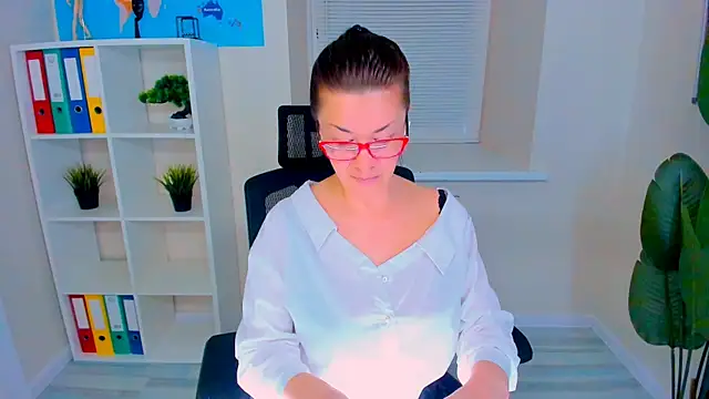AnaMills online show from June 9, 10:14 am