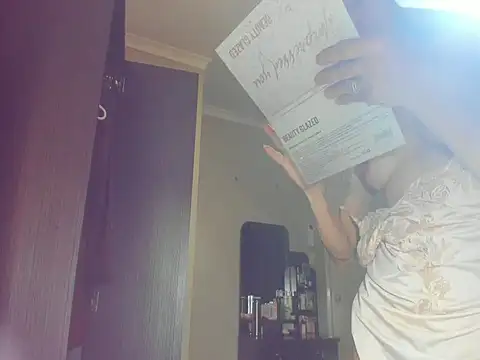 Angelchezcka online show from December 4, 7:10 am