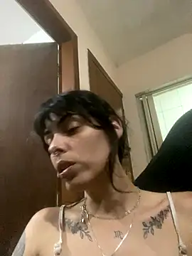 Sarah-safada online show from December 4, 11:27 pm