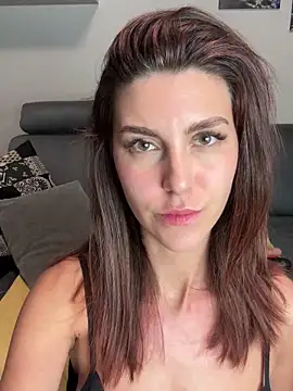 nicole 98 online show from April 29, 8:03 pm