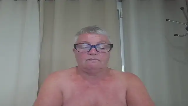 GrannyChrissy68 online show from October 21, 10:14 pm