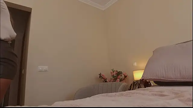 your poison-girl online show from February 1, 2:38 pm