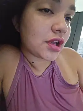 blerstefan1 online show from May 4, 11:58 am