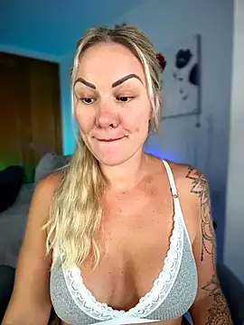 NastyMilf  online show from August 3, 7:08 pm