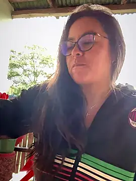 Ixchel Anaid online show from November 16, 11:32 am