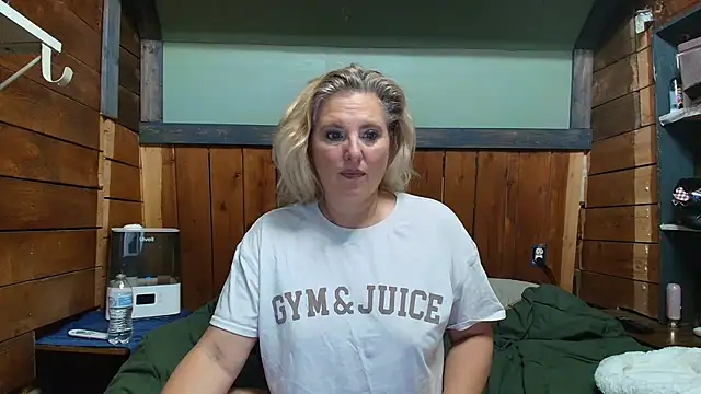 lisaxlovexxx online show from February 4, 5:05 pm