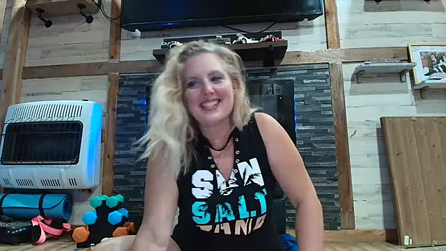lisaxlovexxx online show from August 2, 1:19 am