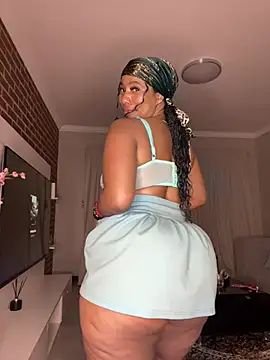 CurvyDesire1 online show from July 11, 7:47 pm