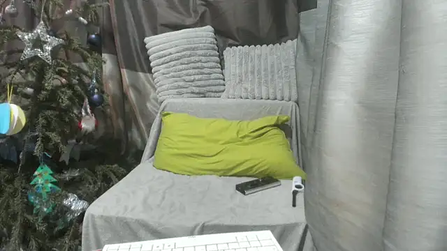 jessystarr online show from January 12, 8:47 pm