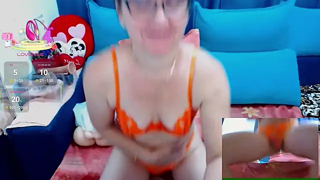 SexyNicolleX online show from June 17, 2:57 am