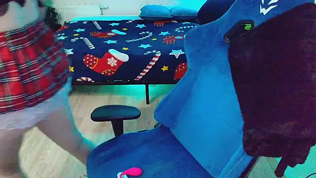 CranberryHot online show from February 18, 1:16 am