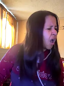 latinfemale online show from October 5, 5:40 pm