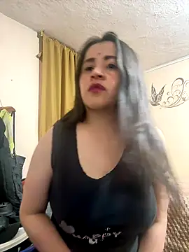 latinfemale online show from October 9, 11:53 pm