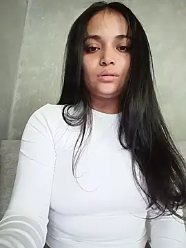 Estrellita  online show from July 8, 5:37 pm