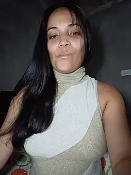  Estrellita  online show from June 24, 6:18 pm